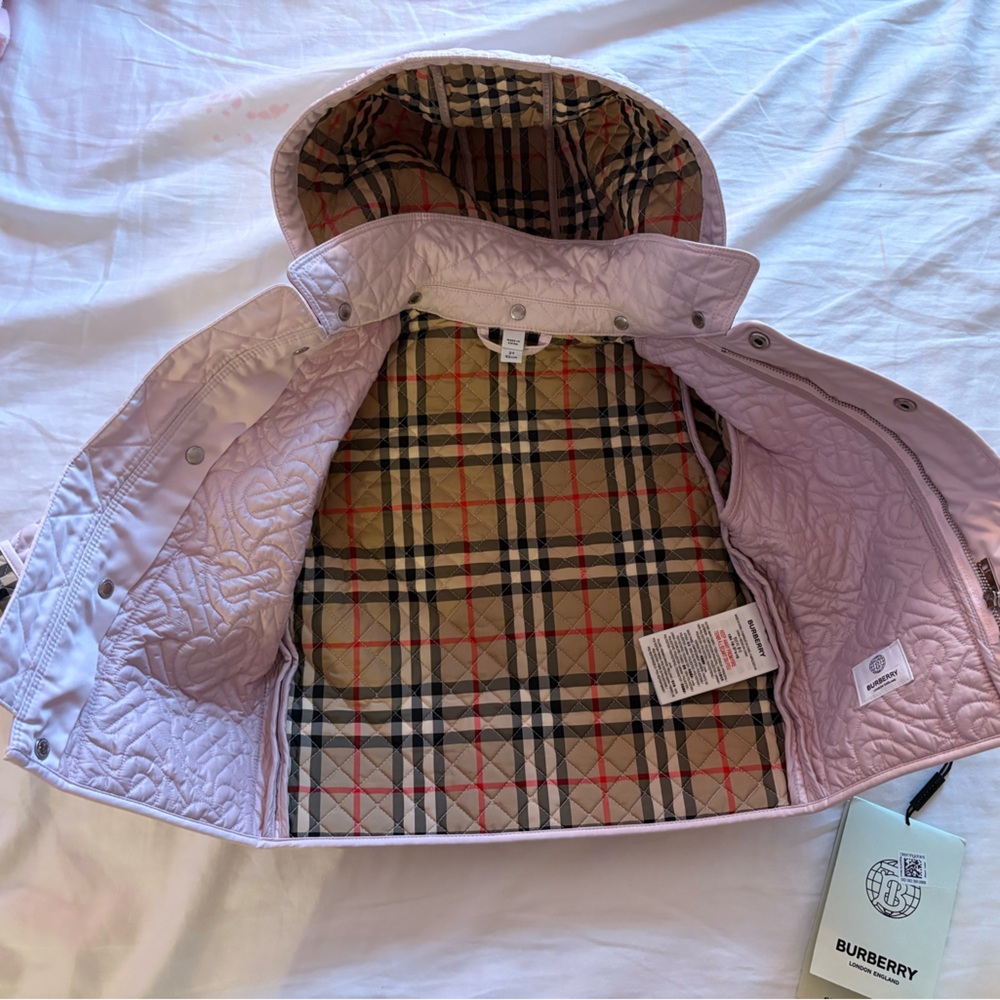 Burberry Light Pink Quilted Jacket with Check Lining